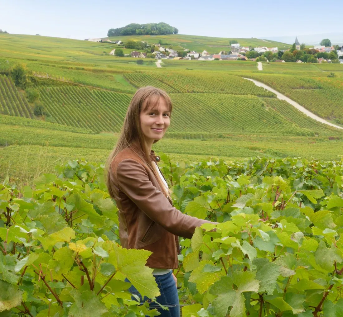 Virginie Bergeronneau in the vines above Ville-Dommange